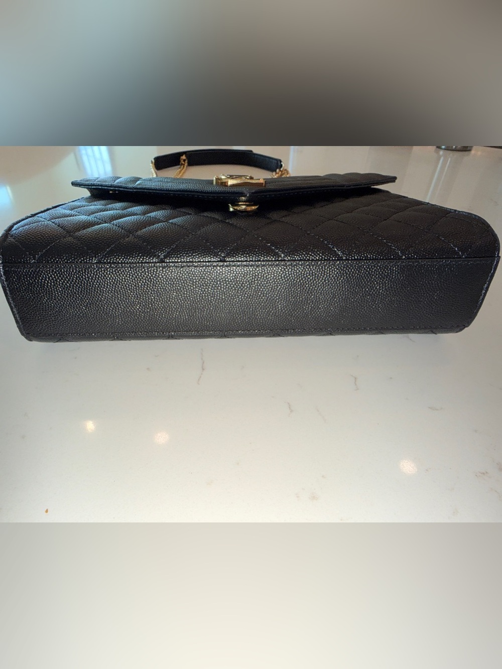 AUTHENTIC YSL Envelope Triquilt Medium Shoulder Bag in Black Grained Leather. - Picture 4 of 16